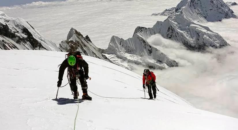 Gangapurna-expedition_lva851